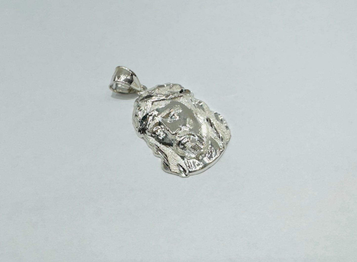 SILVER JESUS FACE PENDANT, WEIGHT: 2.7gm