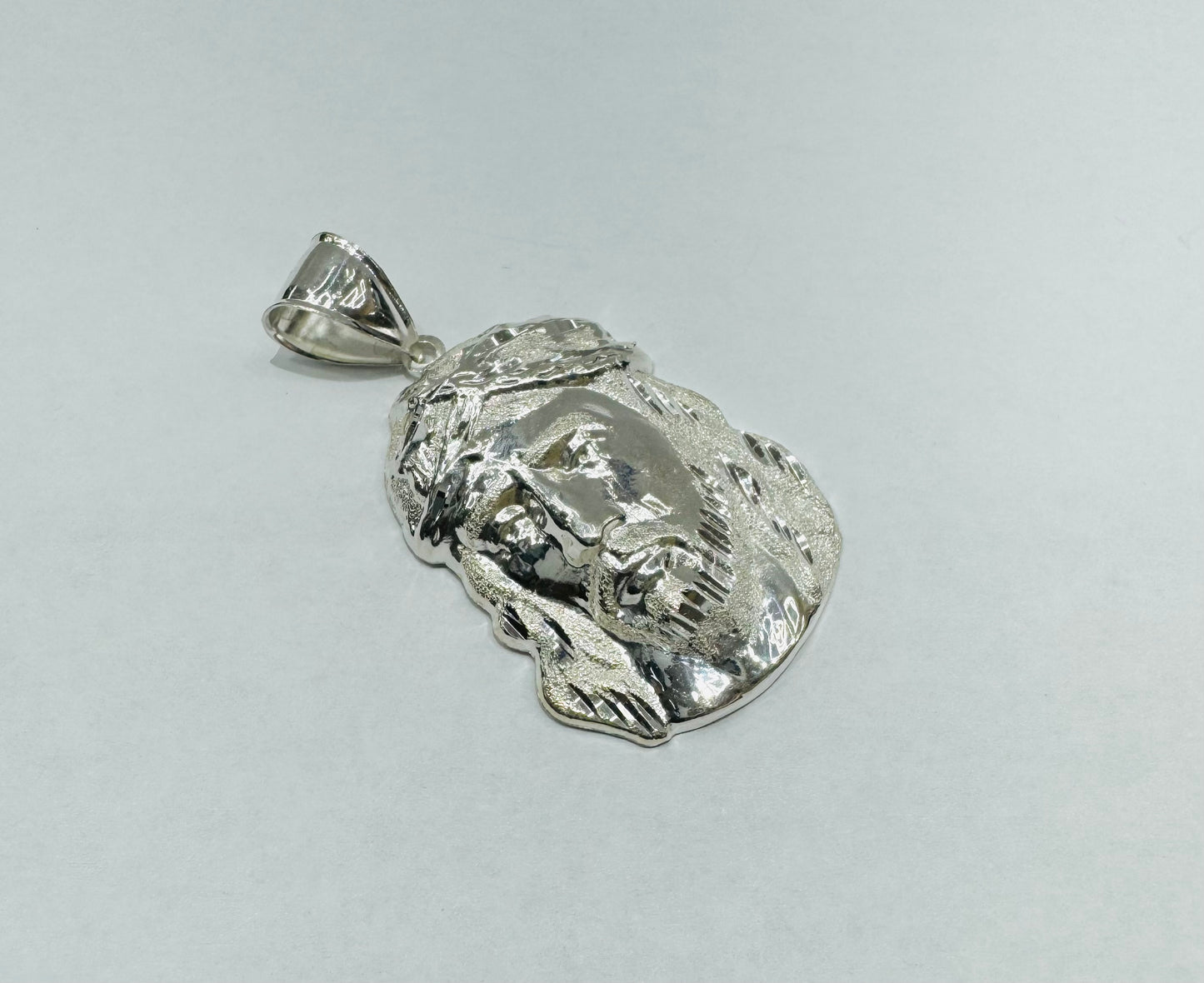 SILVER JESUS FACE PENDANT, WEIGHT: 7.9gm