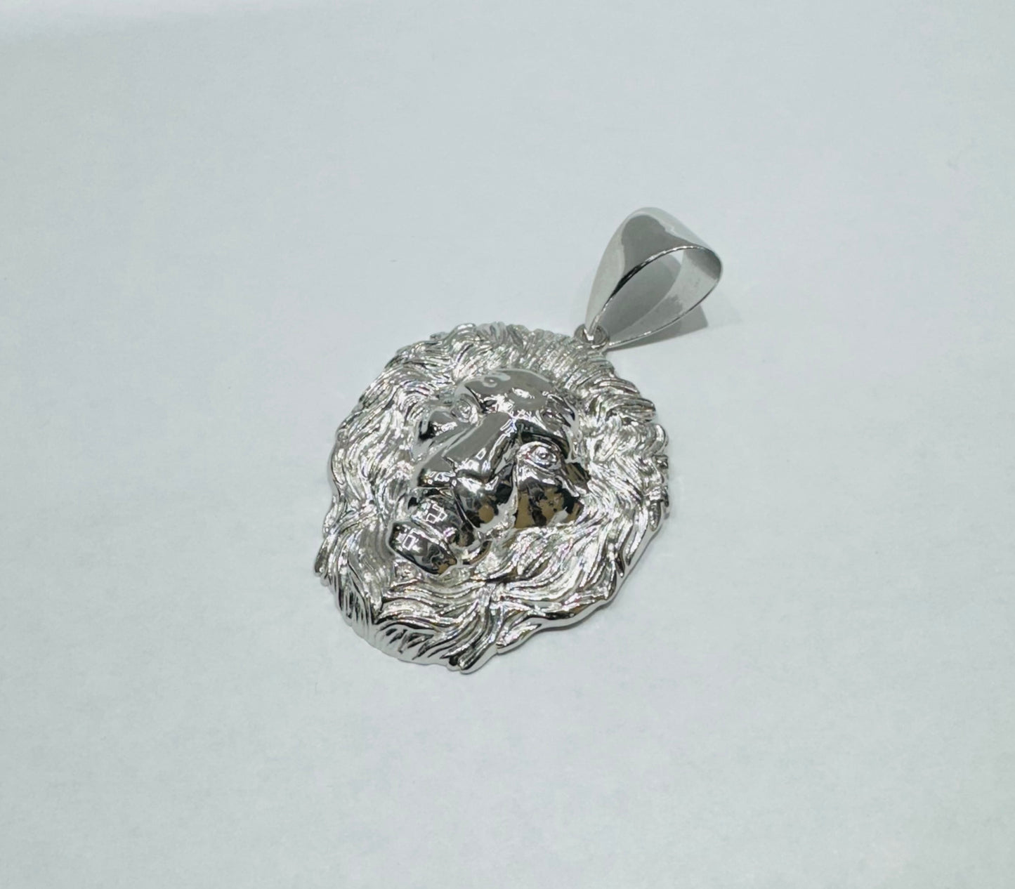 SILVER LION PENDANT, WEIGHT: 7.2gm