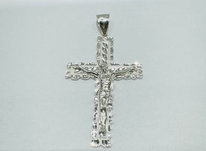 SILVER CROSS PENDANT, WEIGHT: 10.9gm