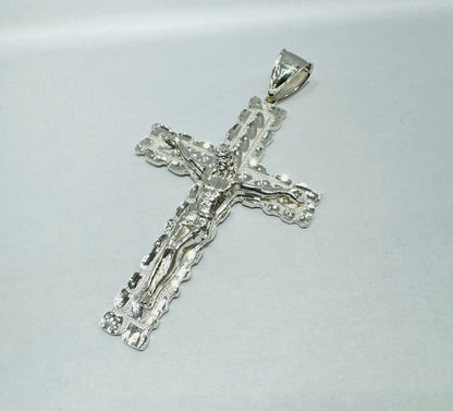 SILVER CROSS PENDANT, WEIGHT: 10.9gm