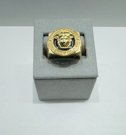 10K GOLD MEDUSA HEAD RING, SIZE: 9, WEIGHT: 7.8gm