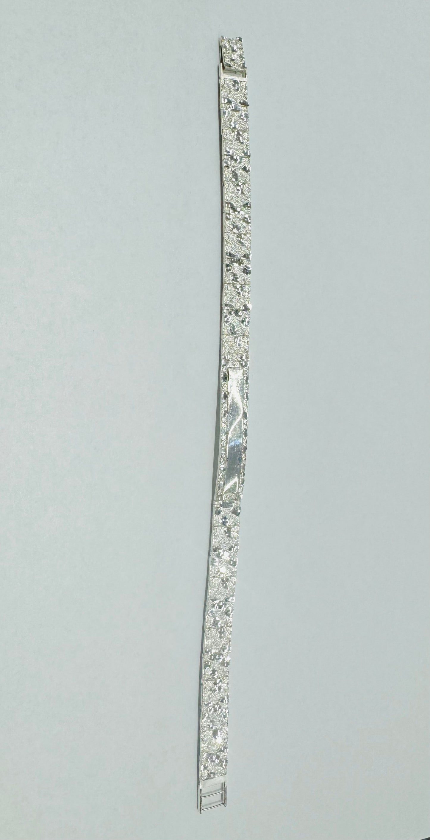 SILVER ITALIAN NUGGET BRACELET 9.5”, WEIGHT: 15.3gm, WIDTH: 8.52mm