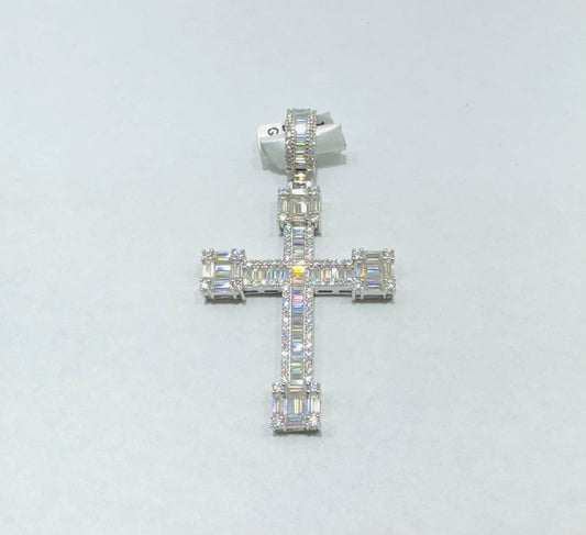 SILVER MOISSANITE CROSS PENDANT VVS 3.14CT