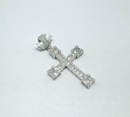 SILVER MOISSANITE CROSS PENDANT VVS 3.14CT