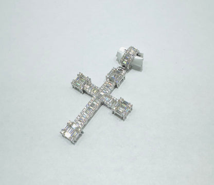 SILVER MOISSANITE CROSS PENDANT VVS 3.14CT
