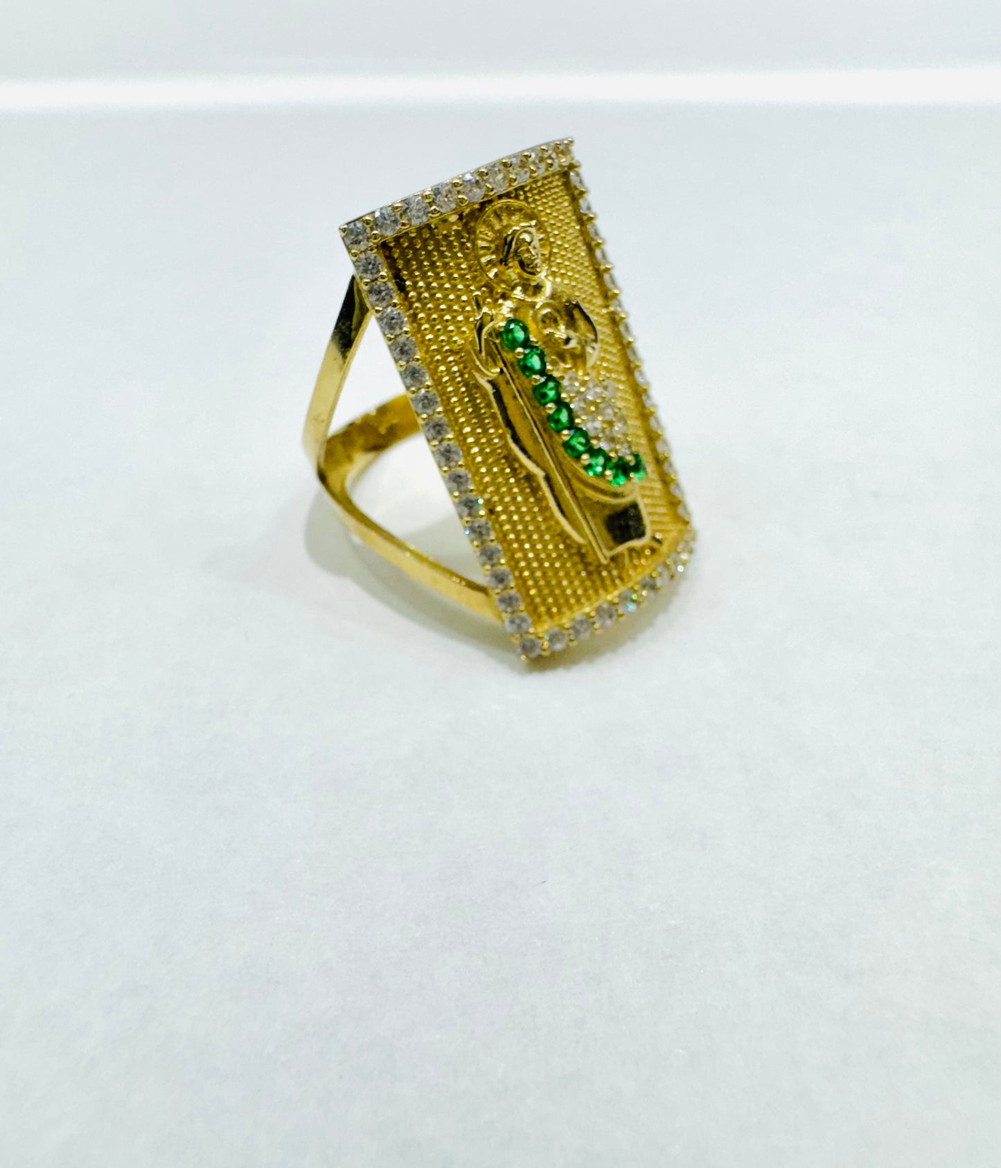 10K GOLD SAINT JUDE RING WITH CZ STONES, WEIGHT: 5.3gm, SIZE: 6.5