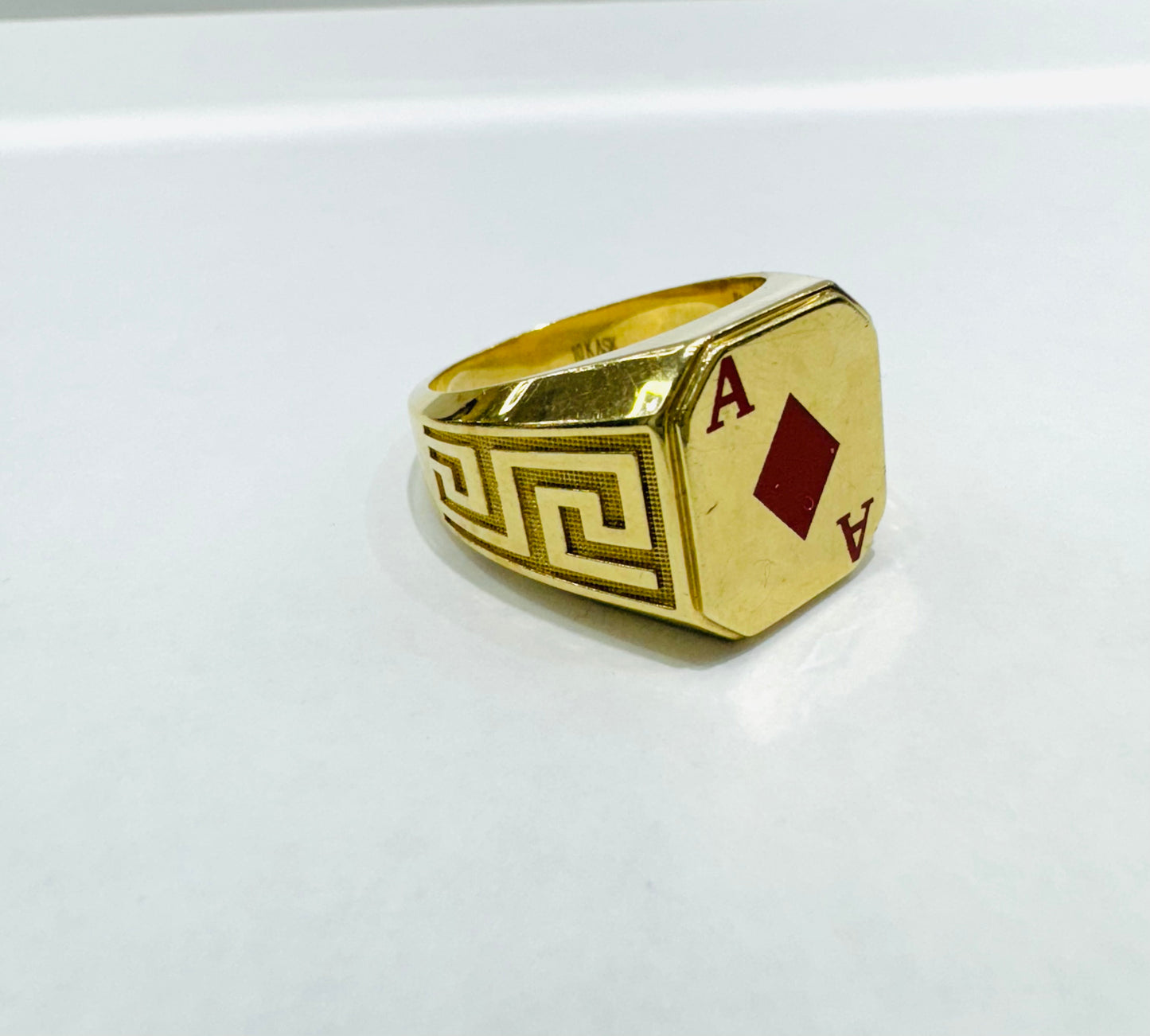 10K GOLD ACE CARD RING WITH VERSACE BORDER, WEIGHT: 9gm, SIZE: 10