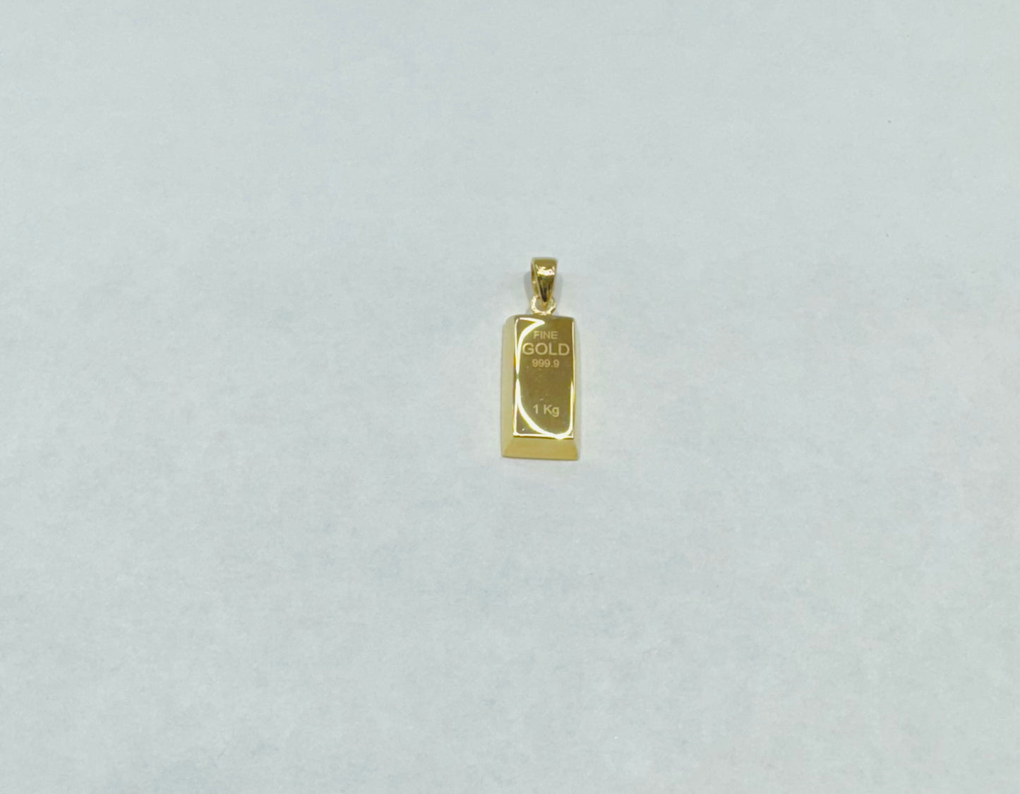 14K SMALL GOLD BAR PENDANT, WEIGHT: 1.8gm, WIDTH: 7.82mm