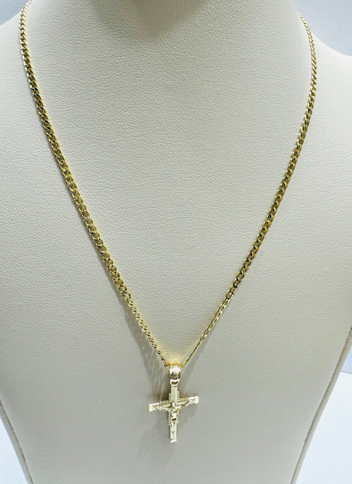 10K GOLD CUBAN LINK NECKLACE 16”, WEIGHT: 1.3gm, WIDTH: 1.97mm WITH CROSS PENDANT, WEIGHT: 0.4gm