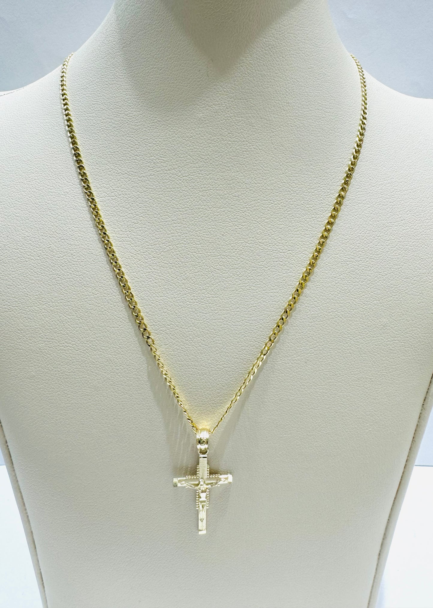 10K GOLD CUBAN LINK NECKLACE 16”, WEIGHT: 1.3gm, WIDTH: 1.97mm WITH CROSS PENDANT, WEIGHT: 0.4gm