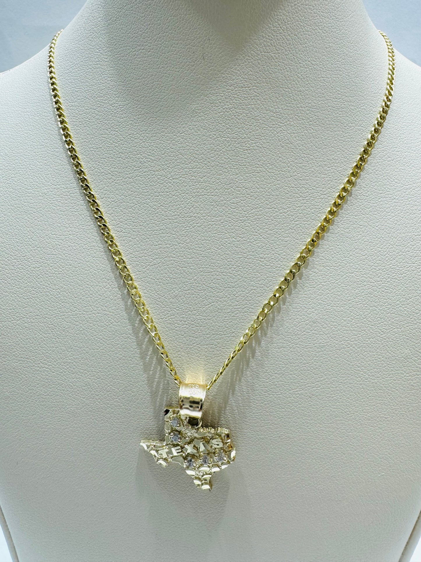 10K GOLD CUBAN LINK NECKLACE 22”, WEIGHT: 1.5gm, WIDTH: 1.99mm WITH TEXAS PENDANT, WEIGHT: 1.4gm