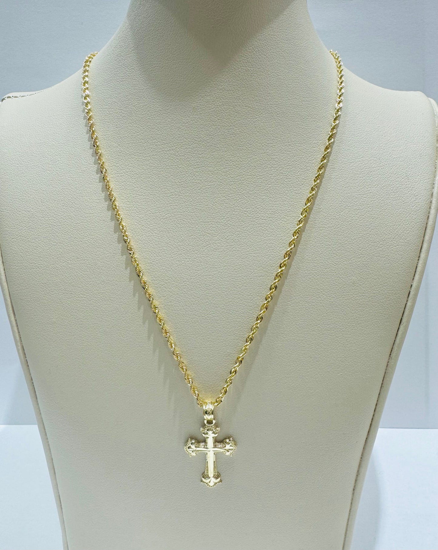10K GOLD ROPE NECKLACE 22”, WEIGHT: 1.8gm, WIDTH: 1.7mm WITH SMALL CROSS PENDANT, WEIGHT: 0.8gm