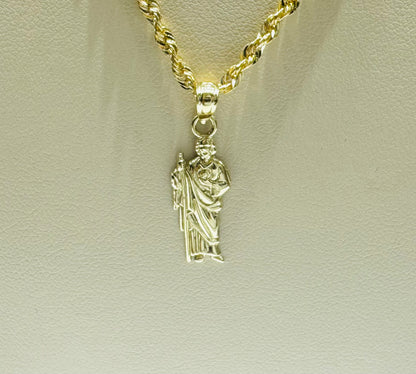 10K GOLD ROPE NECKLACE 22”, WEIGHT: 2.6gm, WIDTH: 2.14mm AND SMALL JESUS PENDANT, WEIGHT: 0.5gm