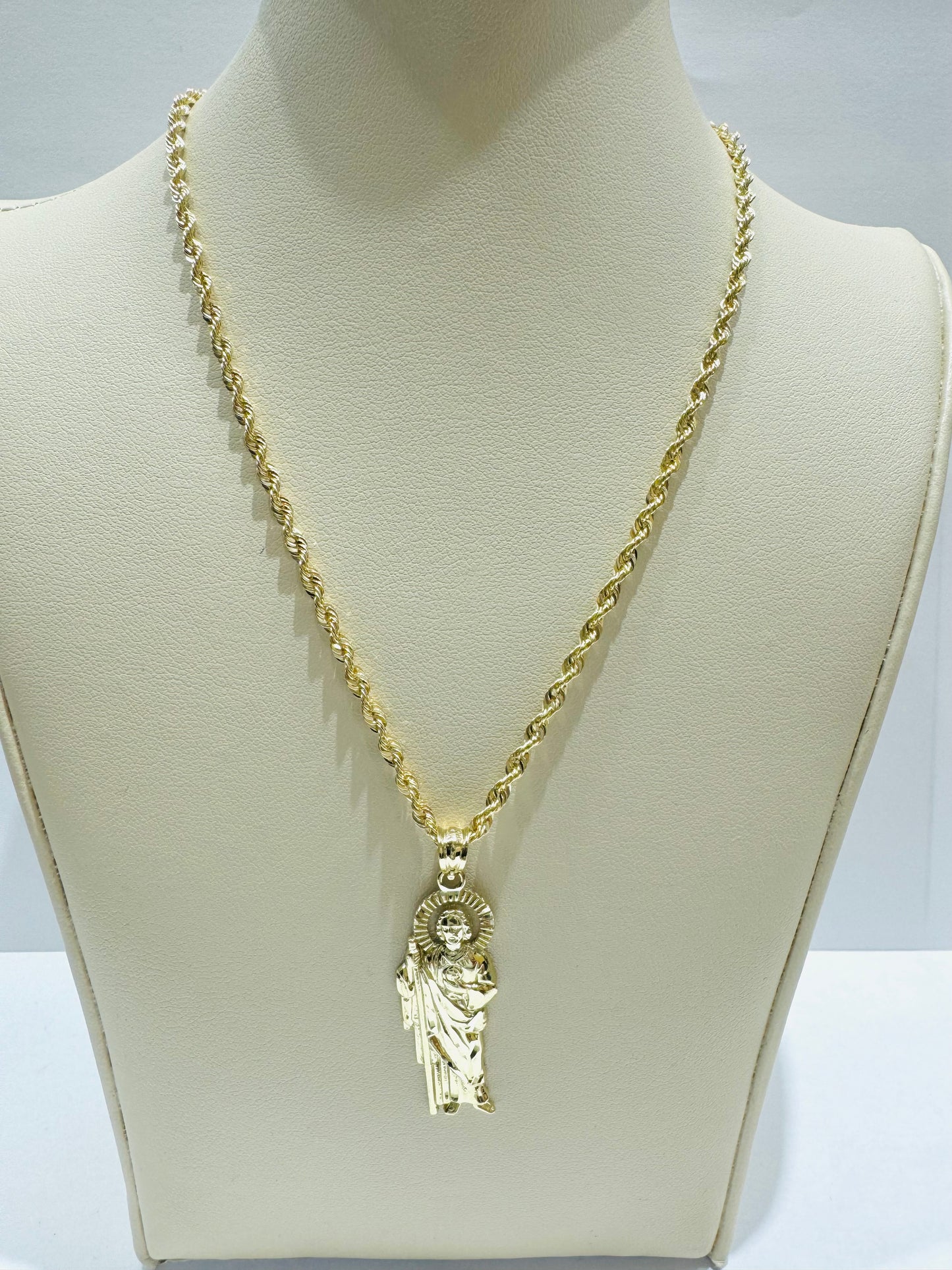 10K GOLD ROPE NECKLACE 20”, WEIGHT: 3.4gm, WIDTH: 2.40mm AND JESUS PENDANT, WEIGHT: 1.9gm