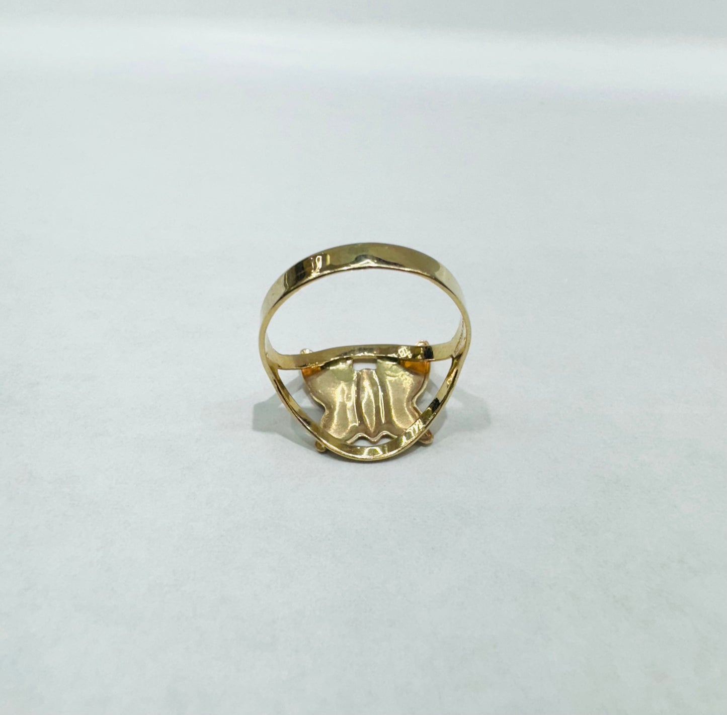 10K GOLD TWO TONED BUTTERFLY RING, WEIGHT: 1.2gm, SIZE: 6