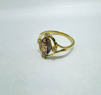 10K GOLD THREE TONED VIRGIN MARY RING, WEIGHT: 1.9gm, SIZE: 7