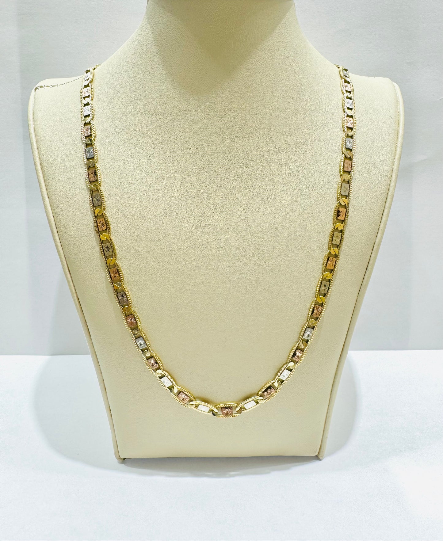 10K GOLD THREE TONED VALENTINO CHAIN 20”, WEIGHT: 18.3gm