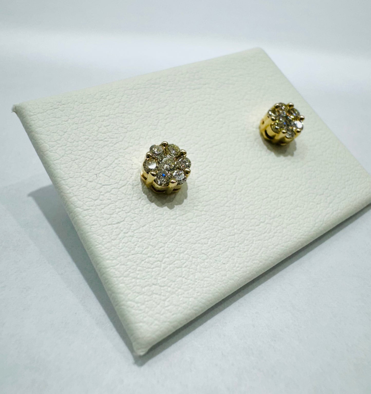 10K GOLD NATURAL DIAMOND EARRINGS 0.3CT