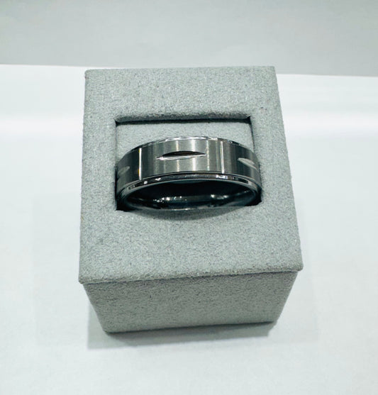 MEN’S TUNGSTEN CARBIDE WEDDING BAND WITH BRUSHED FINISH AND GROOVED DESIGN 8mm, SIZE: 14