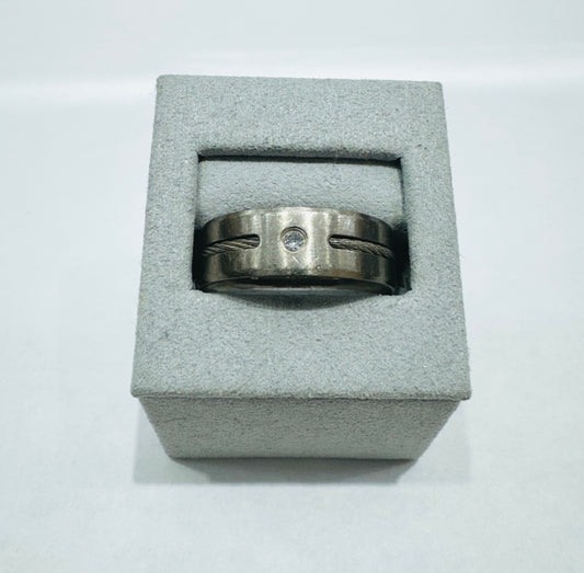 MENS TITANIUM BAND WITH CABLE INLAY CZ STONE, WIDTH: 8mm, SIZE: 13