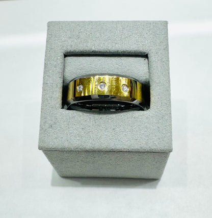 TUNGSTEN CARBIDE MENS BAND WITH THREE CZ STONES, WIDTH: 8mm, SIZE: 12
