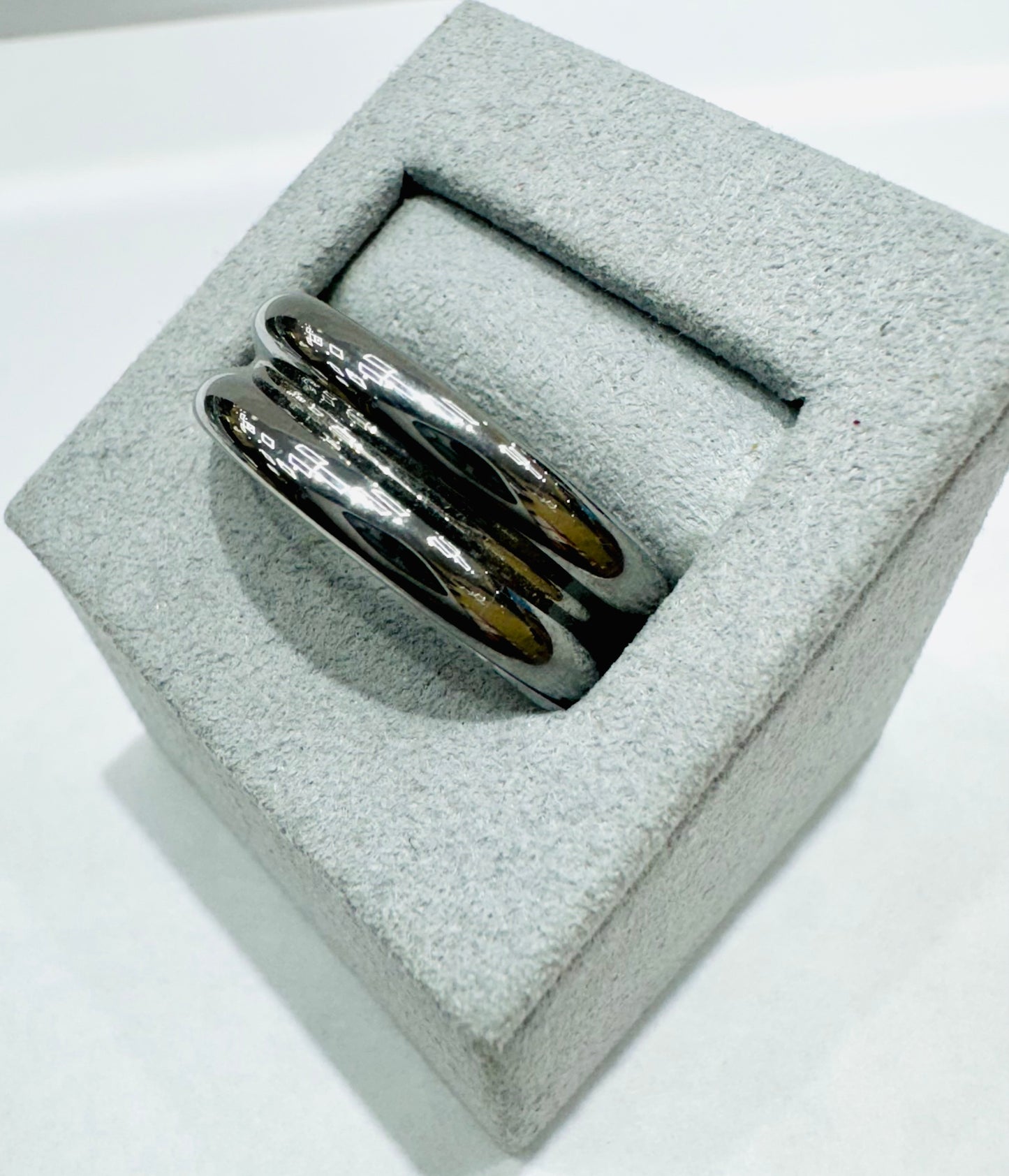 TUNGSTEN CARBIDE WEDDING BAND 8mm, SIZE: 12