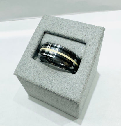 TUNGSTEN CARBIDE WEDDING BAND 8mm, SIZE: 9