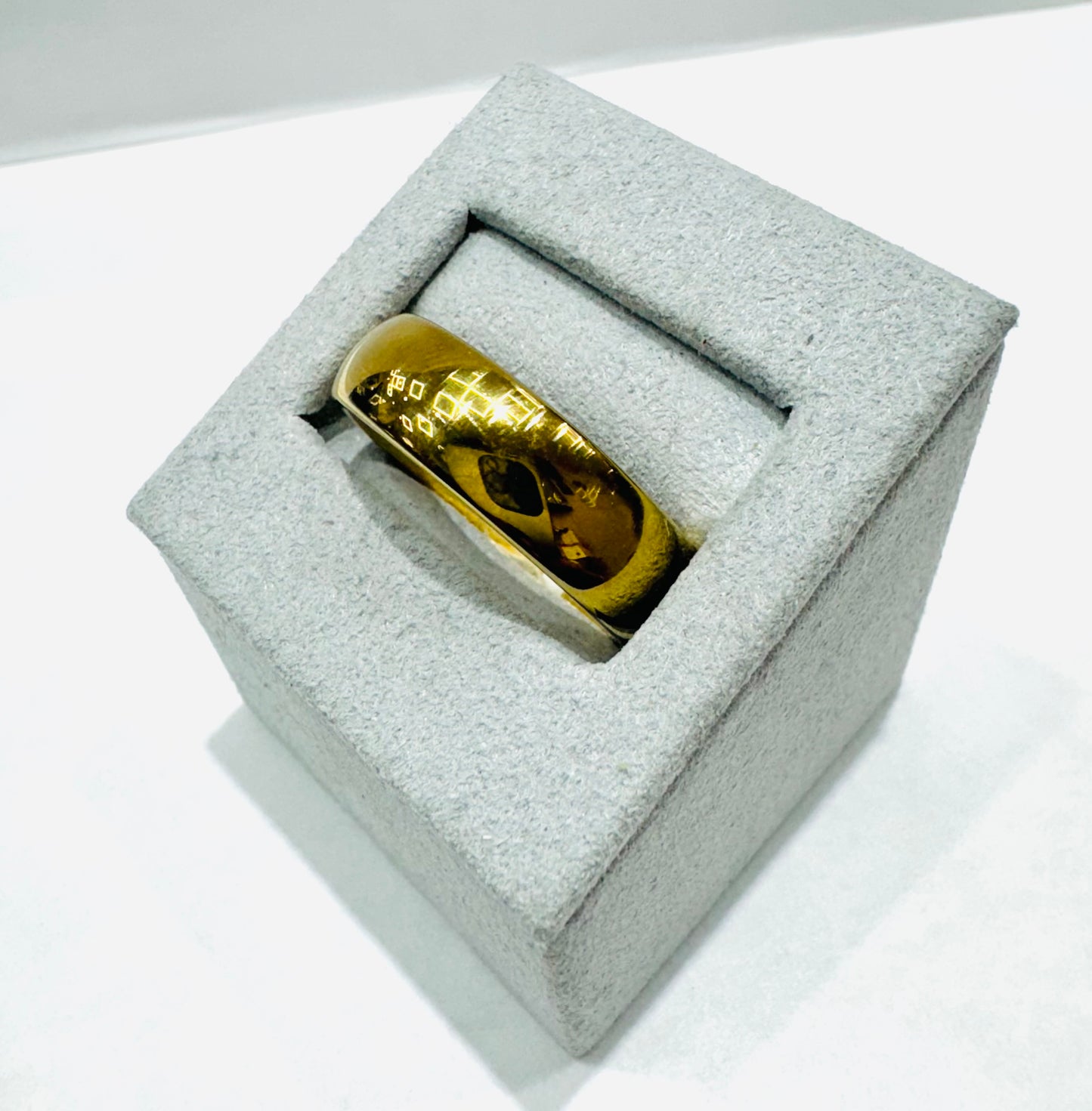 GOLD COLOR TUNGSTEN CARBIDE WEDDING BAND, WIDTH: 7mm, SIZE: 11.5
