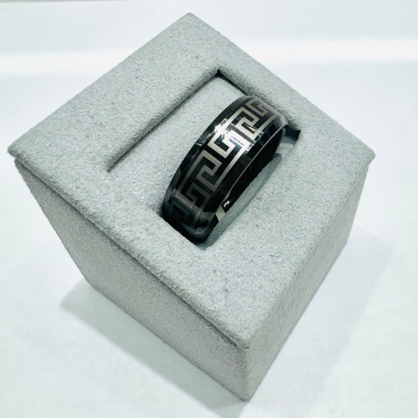 BLACK TUNGSTEN CARBIDE BAND WITH GREEK KEY DESIGN 8mm, SIZE: 9