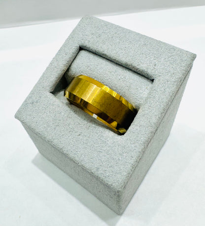 TUNGSTEN CARBIDE GOLD COLOR WEDDING BAND, WIDTH: 8mm, SIZE: 8