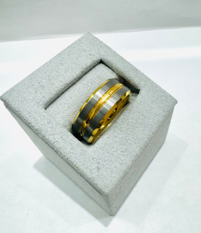 TWO TONE TUNGSTEN CARBIDE WEDDING BAND, WIDTH: 8mm, SIZE: 8