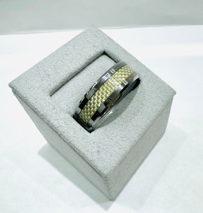 TUNGSTEN CARBIDE WEDDING BAND WITH CREAM CARBON FIBER INLAY, WIDTH: 8mm, SIZE: 13