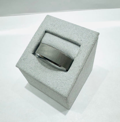 TUNGSTEN CARBIDE MENS WEDDING BAND 8mm, SIZE: 12