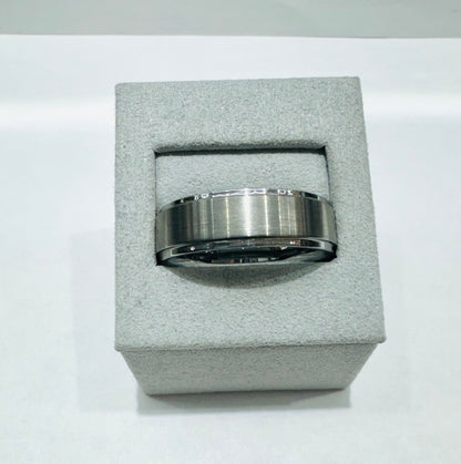 TUNGSTEN CARBIDE WEDDING BAND 8mm, SIZE: 15