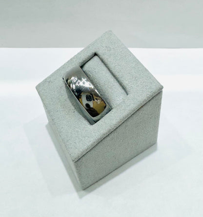 TUNGSTEN CARBIDE MENS WEDDING BAND 7.8mm, SIZE: 15