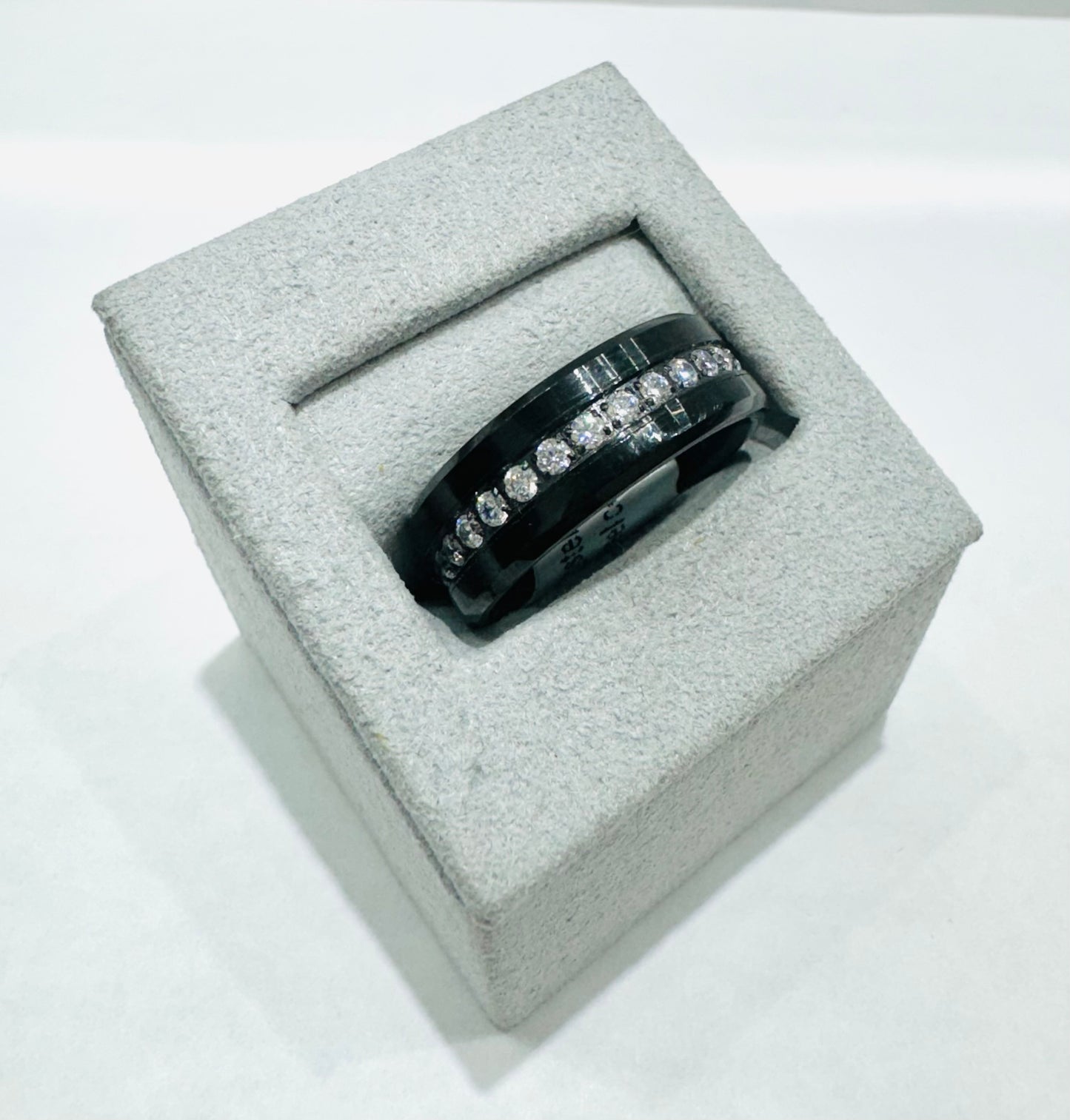 BLACK TUNGSTEN CARBIDE WEDDING BAND WITH CZ STONES 7.6mm, SIZE: 9