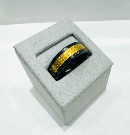 TUNGSTEN CARBIDE WEDDING BAND WITH BLACK CERAMIC & GOLD INLAY 8mm, SIZE: 11