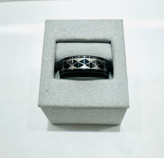 BLACK TUNGSTEN CARBIDE WEDDING BAND WITH GEOMETRIC PATTERN INLAY 7mm, SIZE: 11