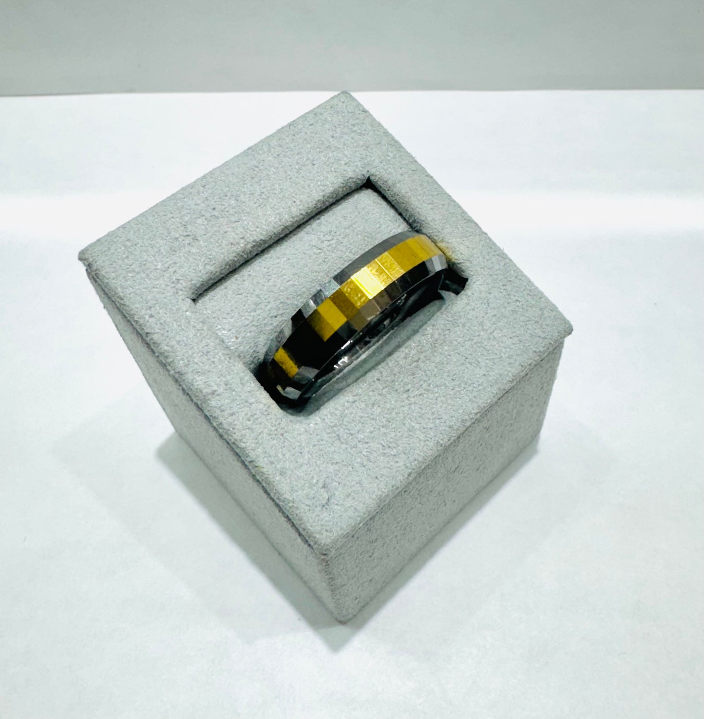 TUNGSTEN CARBIDE WEDDING BAND 6mm, SIZE: 11