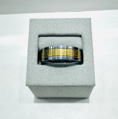 TWO TONE TUNGSTEN CARBIDE BAND WITH GREEK KEY DESIGN 8mm, SIZE: 12