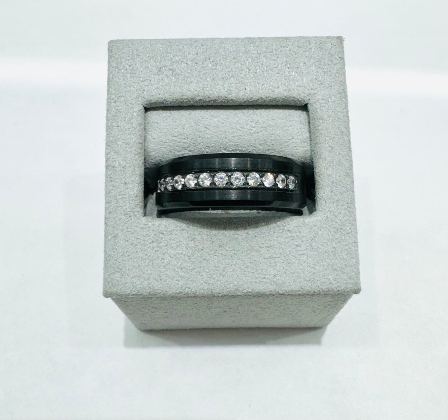 BLACK TUNGSTEN CARBIDE WEDDING BAND WITH CZ STONES 8mm, SIZE: 11