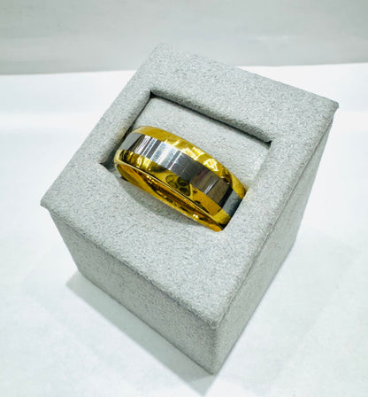 TWO TONED TUNGSTEN CARBIDE MENS WEDDING BAND 8mm, SIZE: 13