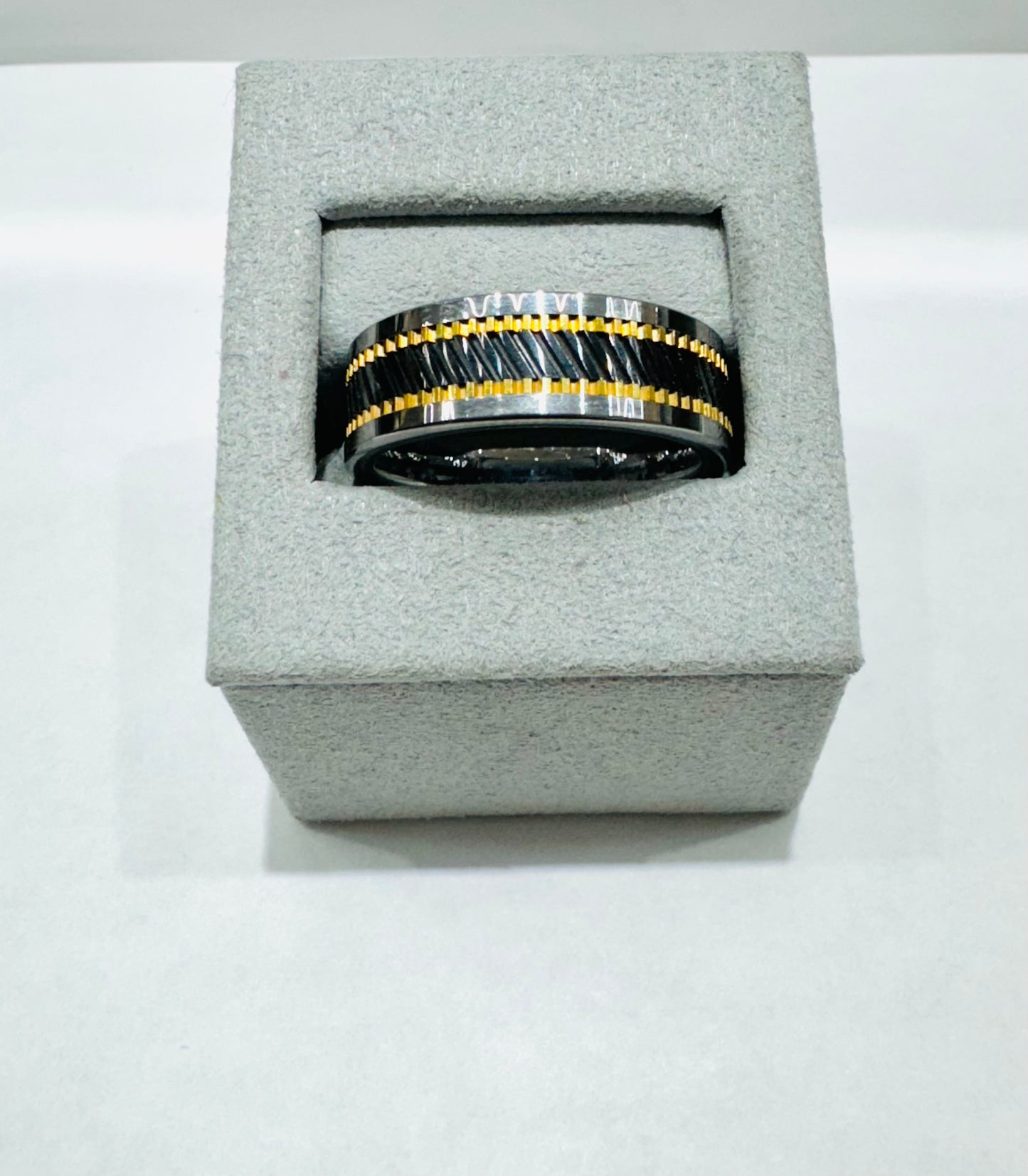 TWO TONE-BLACK & GOLD TEXTURED BRUSHED TUNGSTEN CARBIDE WEDDING BAND 8mm, SIZE: 11
