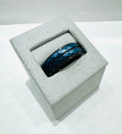 BLACK & BLUE PLATED TUNGSTEN CARBIDE HAMMERED WEDDING BAND 7.7mm, SIZE: 11