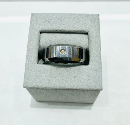 TUNGSTEN MENS WEDDING BAND WITH ONE CZ STONE, WIDTH: 8mm, SIZE: 11