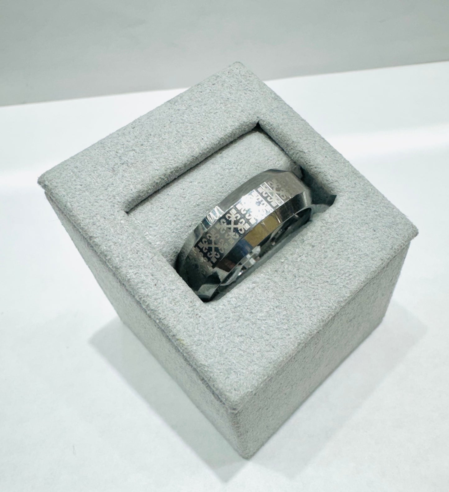 TUNGSTEN CARBIDE MENS WEDDING BAND 8mm, SIZE: 10