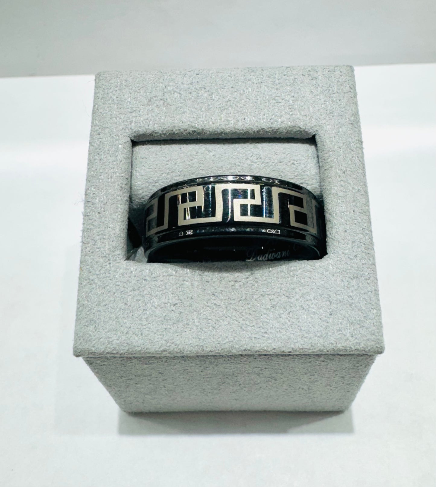 BLACK TUNGSTEN CARBIDE GREEK KEY LASER ETCHED WEDDING BAND 8mm, SIZE: 12