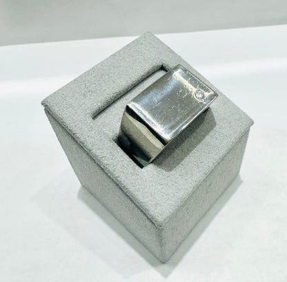 STAINLESS STEEL WEDDING BAND WITH ONE CZ STONE 9mm, SIZE: 10