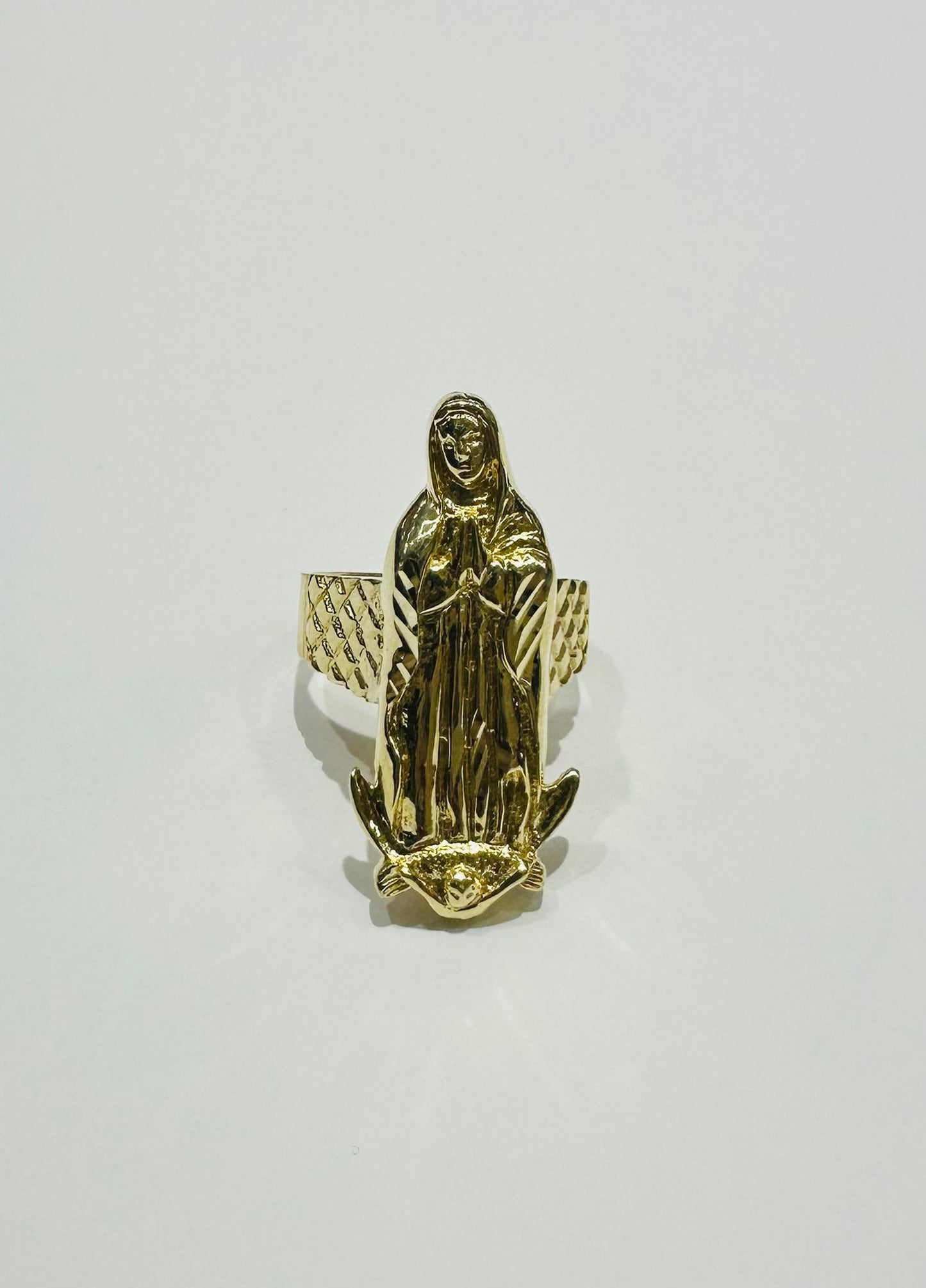 10K GOLD VIRGIN DE GUADELUPE RING-Weight: 8.3gm